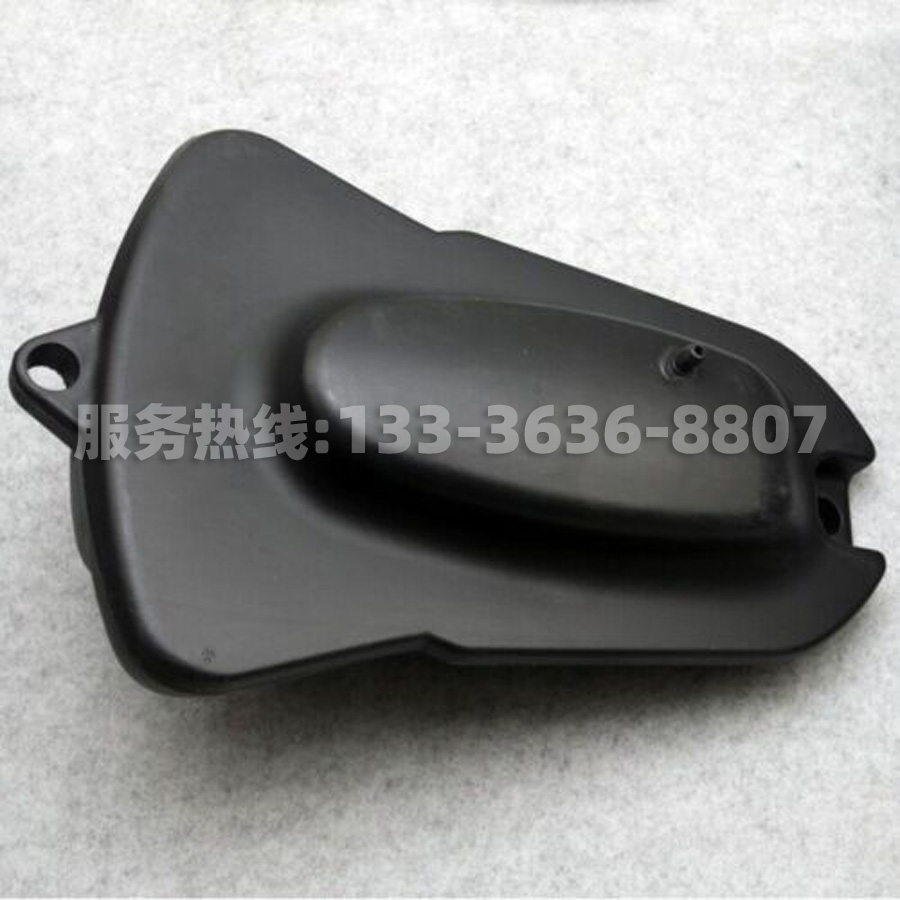 加工(gōng)滾塑汽車(chē)油箱(圖3)